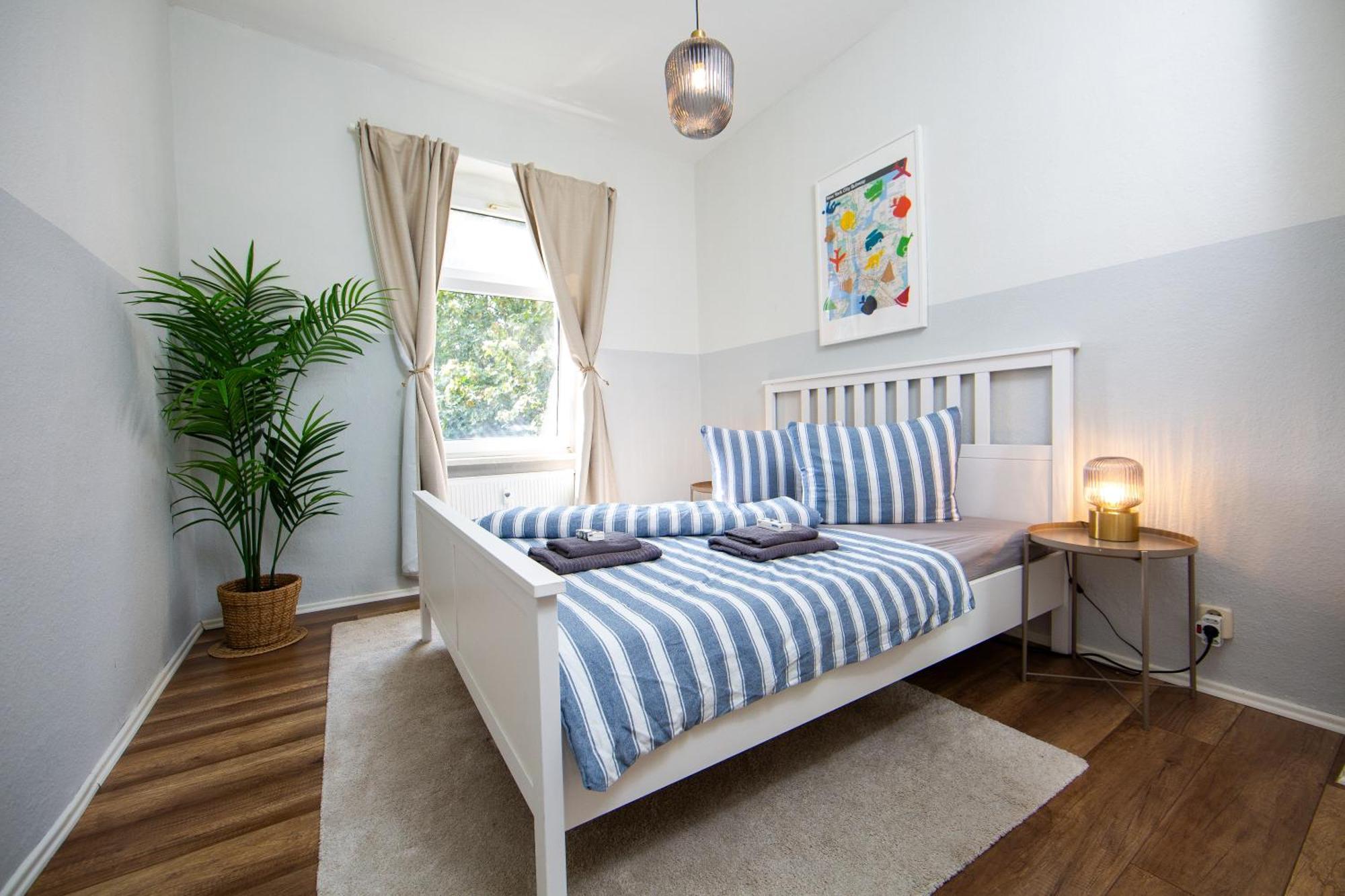 Grossraum-Apartments Mit 2Sz, Wz, Kueche, Smart-Tv, Parken, Etc エアフルト エクステリア 写真